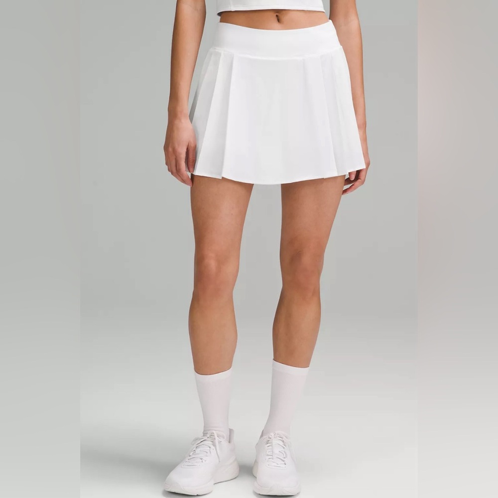 Lulu Lemon High-Rise Side Pleat Skirt